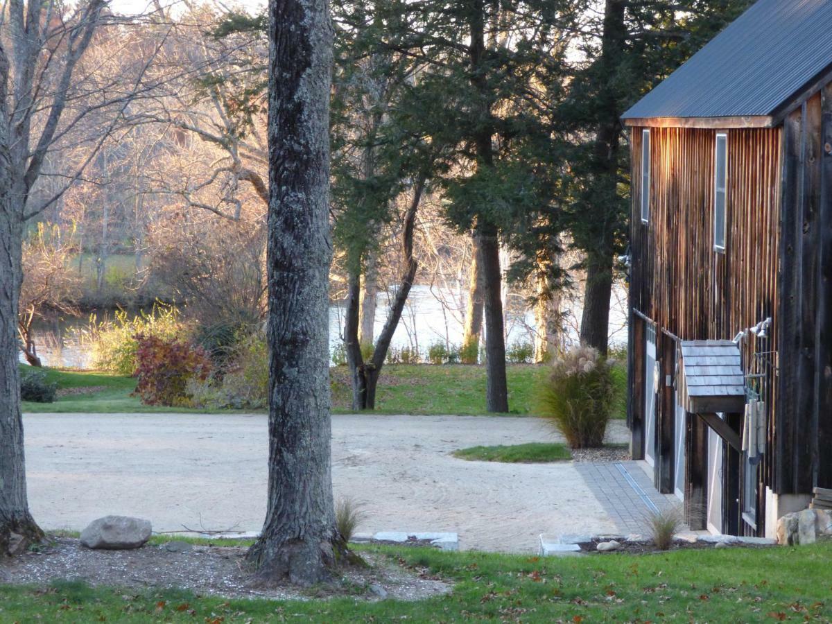 Alojamento de Acomodação e Pequeno-almoço Riverhouse 3*